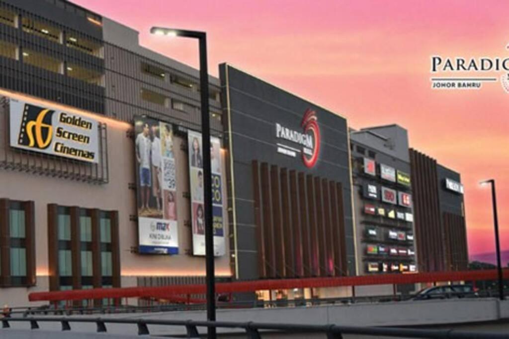Jb Sunset Paradigm Sutera & Utm Wifi 4pax Apartment Johor Bahru